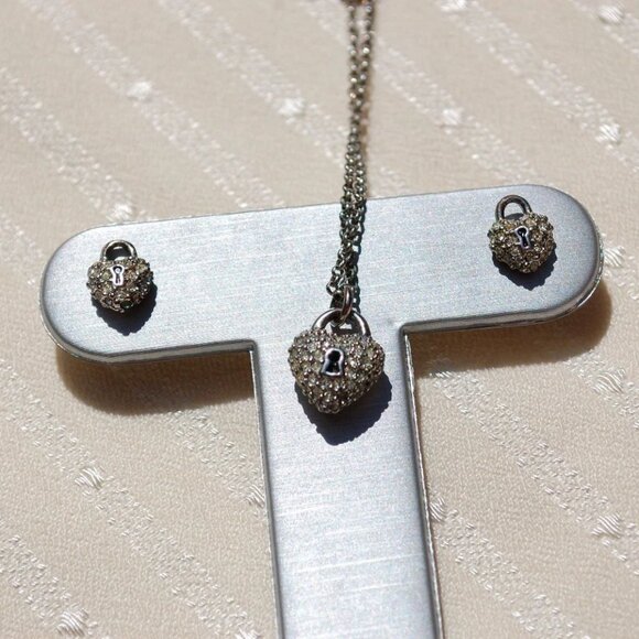 Vintage Y2K Juicy Couture Platinum Plated Silver Pave Heart Padlock Set - Picture 1 of 12
